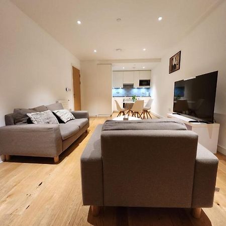 Kaf Luxury Apartment Лондон Екстер'єр фото