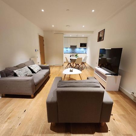 Kaf Luxury Apartment Лондон Екстер'єр фото