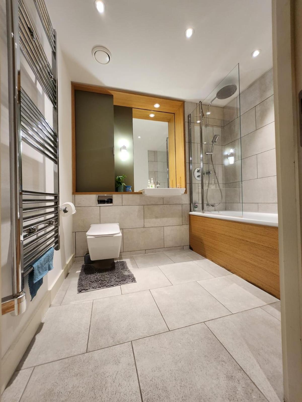 Kaf Luxury Apartment Лондон Екстер'єр фото